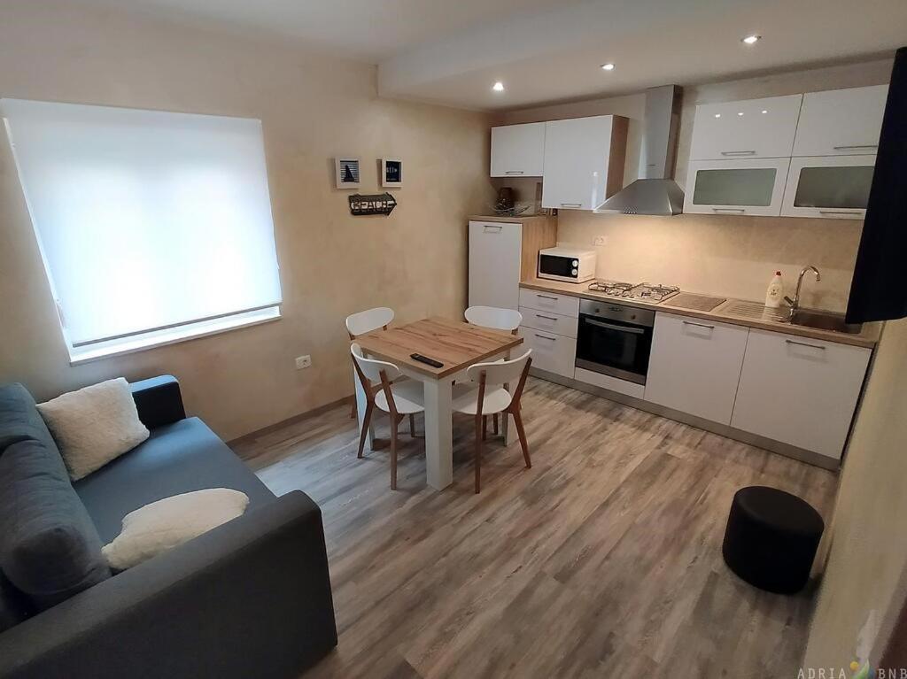 Modern By Sea Apartmán *